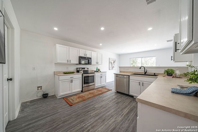 227 Mallow Grove, San Antonio, TX 78253