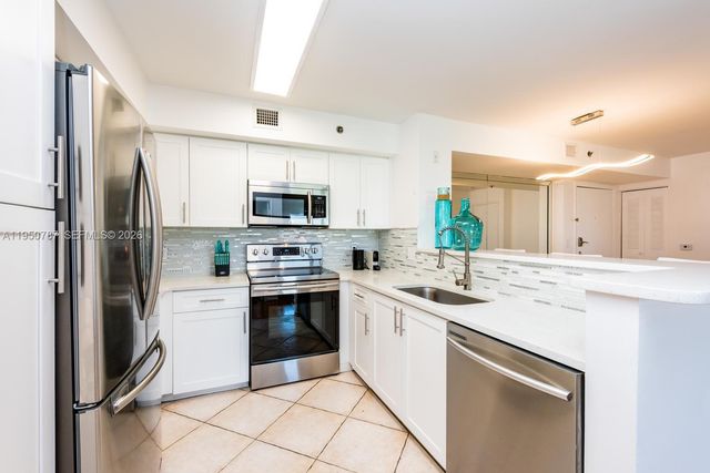 19801 E Country Club Drive 4501, Aventura, FL 33180