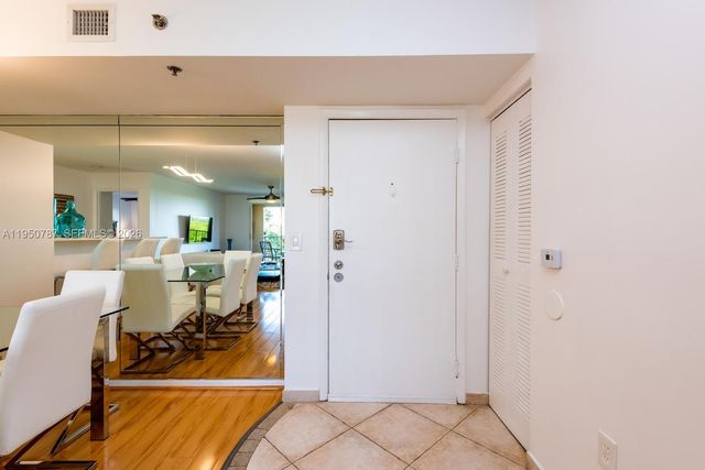 19801 E Country Club Drive 4501, Aventura, FL 33180