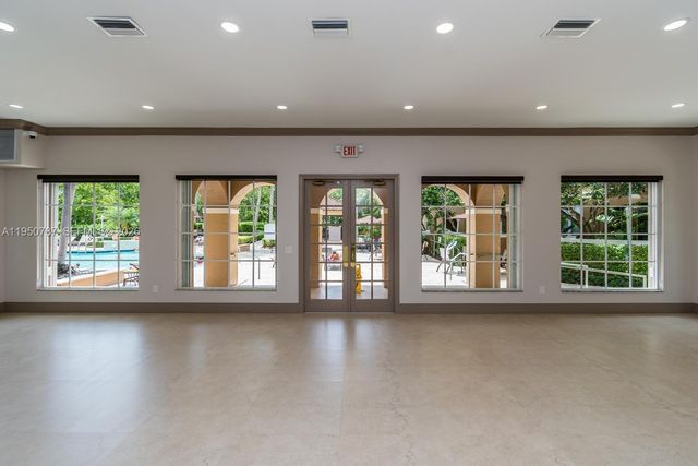 19801 E Country Club Drive 4501, Aventura, FL 33180