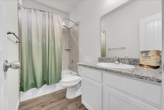 5645 Willamette Drive, Fort Worth, TX 76119