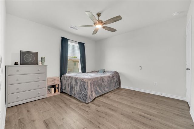 5645 Willamette Drive, Fort Worth, TX 76119