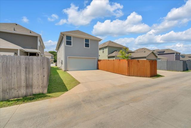 5645 Willamette Drive, Fort Worth, TX 76119