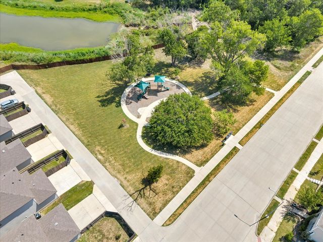 5645 Willamette Drive, Fort Worth, TX 76119