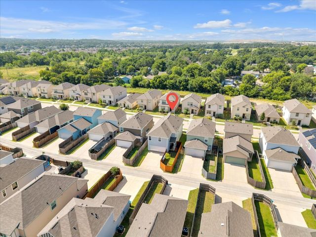 5645 Willamette Drive, Fort Worth, TX 76119