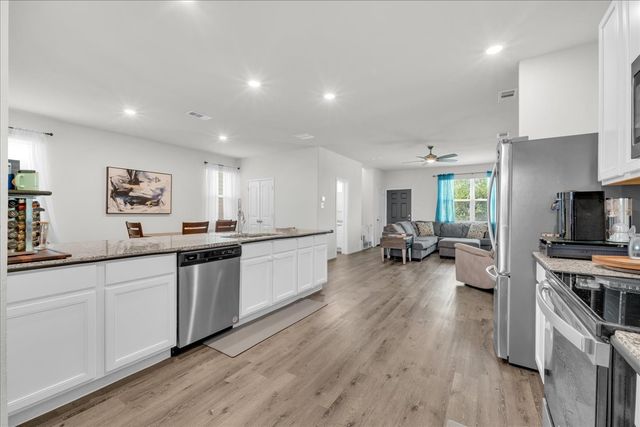 5645 Willamette Drive, Fort Worth, TX 76119
