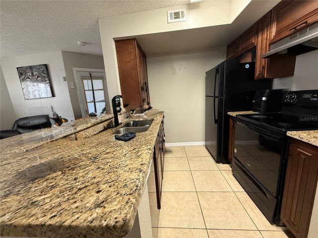 401 FOUNTAINHEAD CIRCLE 152, Kissimmee, FL 34741