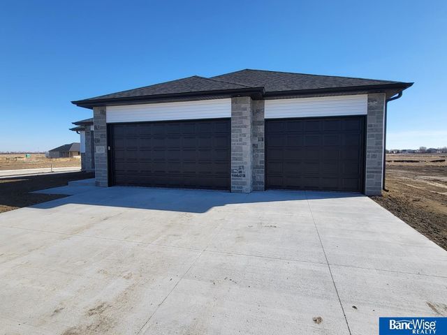 15015 Werner Street, Waverly, NE 68462