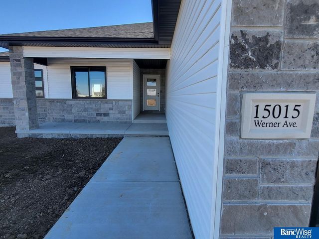 15015 Werner Street, Waverly, NE 68462