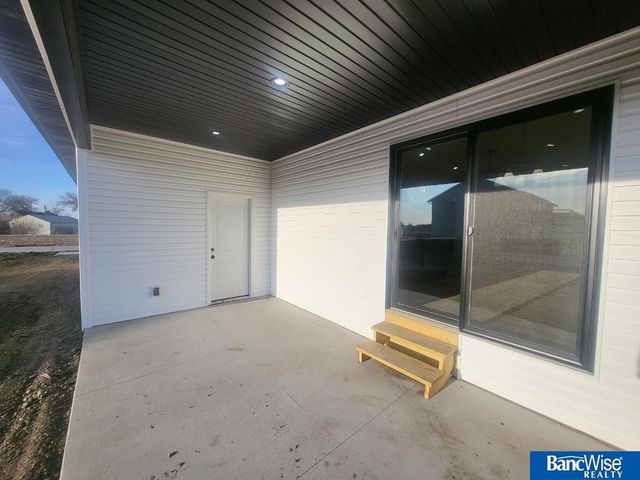 15015 Werner Street, Waverly, NE 68462