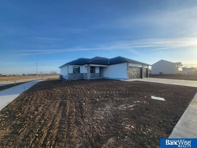 15015 Werner Street, Waverly, NE 68462