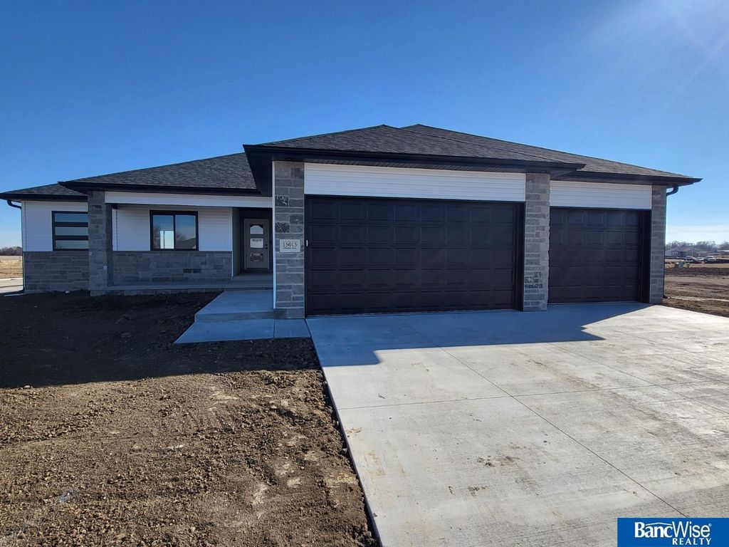 15015 Werner Street, Waverly, NE 68462