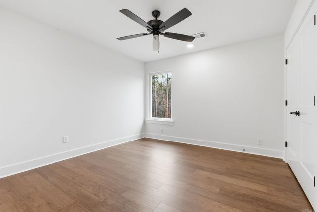 3076 Avilla Manor, Alexander, AR 72002