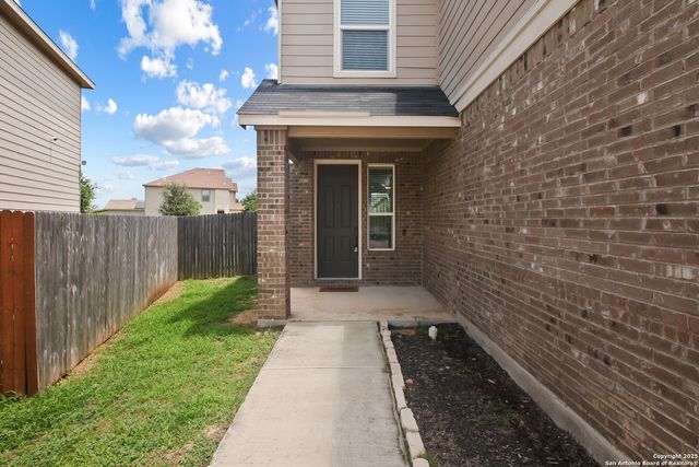 6811 Beltran Pass, San Antonio, TX 78252