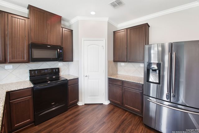 6811 Beltran Pass, San Antonio, TX 78252