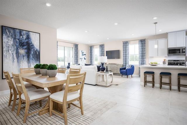 3884 ISLE ROYAL PLACE, Apopka, FL 32712