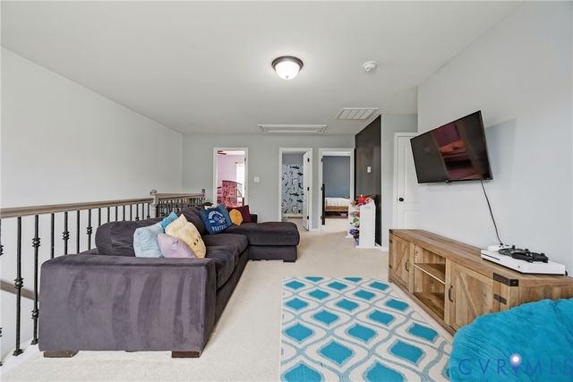 4031 Lazy Stream Ct, Chester, VA 23831