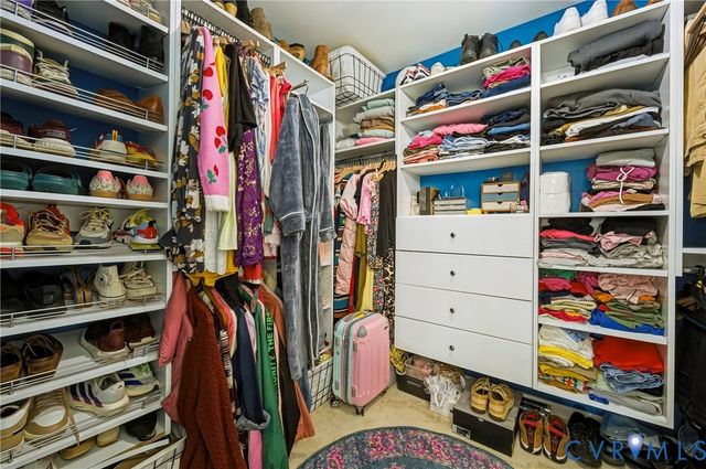 4031 Lazy Stream Ct, Chester, VA 23831