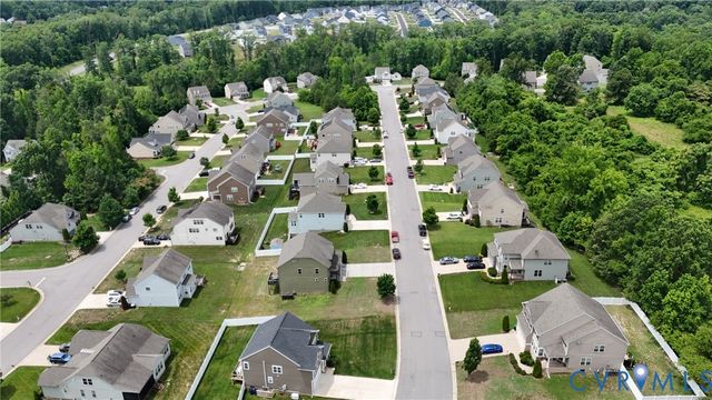 4031 Lazy Stream Ct, Chester, VA 23831