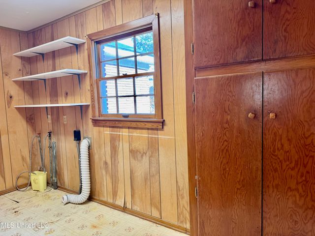 12 Fatherland Road, Natchez, MS 39120