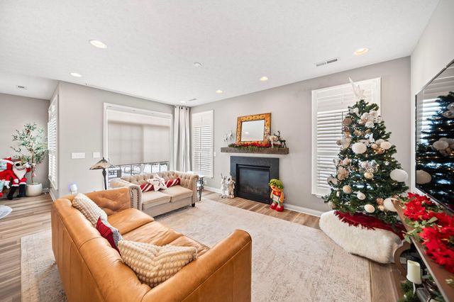 5744 Caulfield Lane, Dublin, OH 43016