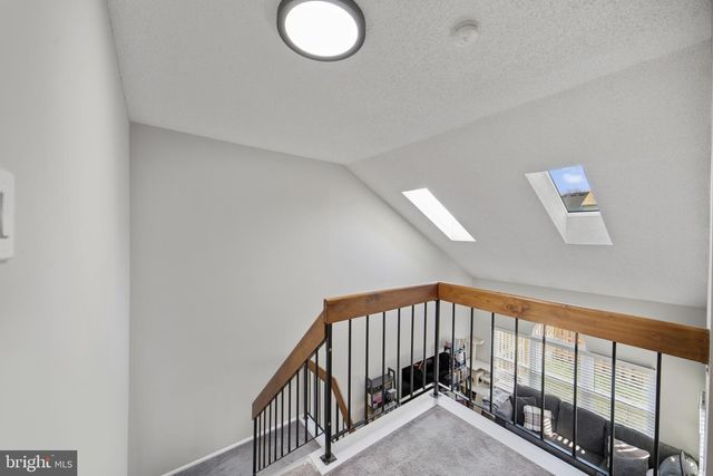 333 ERICSON CT, Mount Laurel, NJ 08054