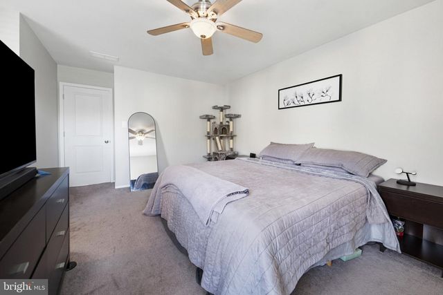 333 ERICSON CT, Mount Laurel, NJ 08054