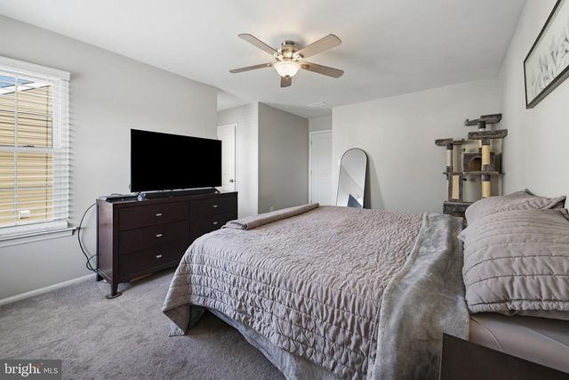 333 ERICSON CT, Mount Laurel, NJ 08054