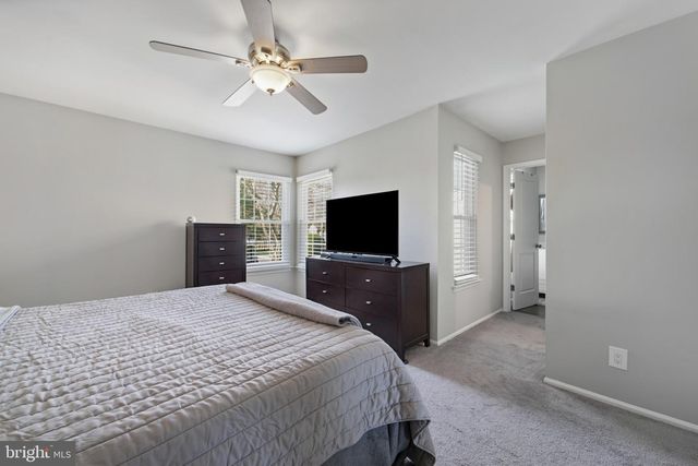 333 ERICSON CT, Mount Laurel, NJ 08054