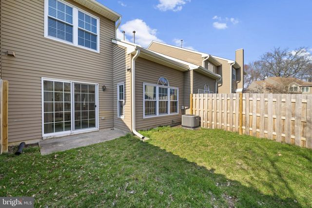 333 ERICSON CT, Mount Laurel, NJ 08054