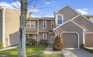 333 ERICSON CT, Mount Laurel, NJ 08054