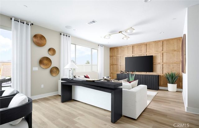 29695 Ironview Drive, Menifee, CA 92584