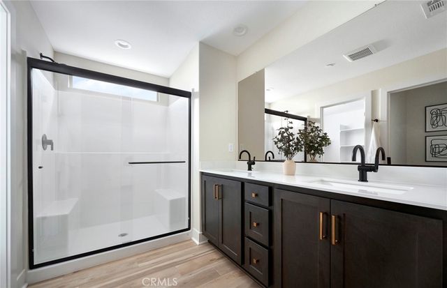 29695 Ironview Drive, Menifee, CA 92584