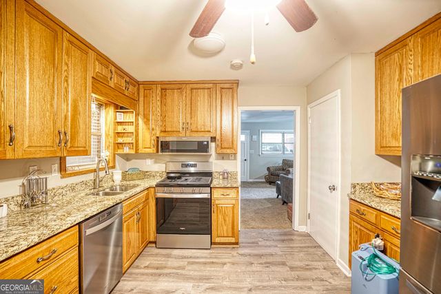 680 Sherwood Drive, Jonesboro, GA 30236