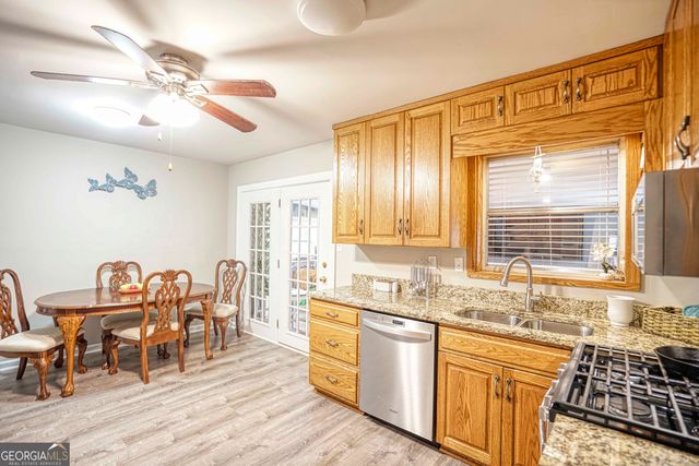 680 Sherwood Drive, Jonesboro, GA 30236