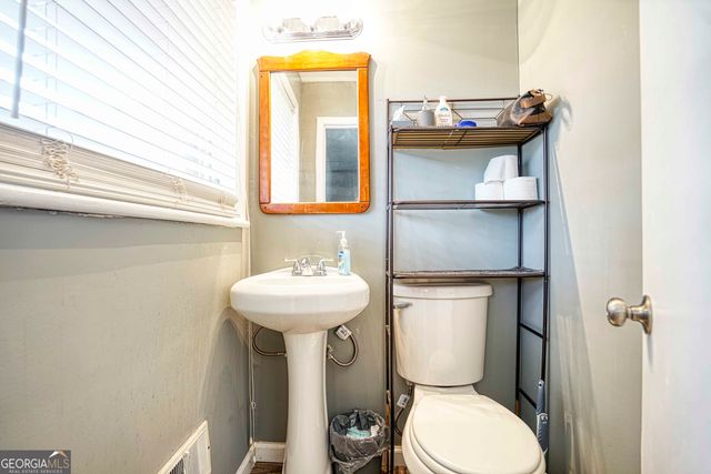 680 Sherwood Drive, Jonesboro, GA 30236