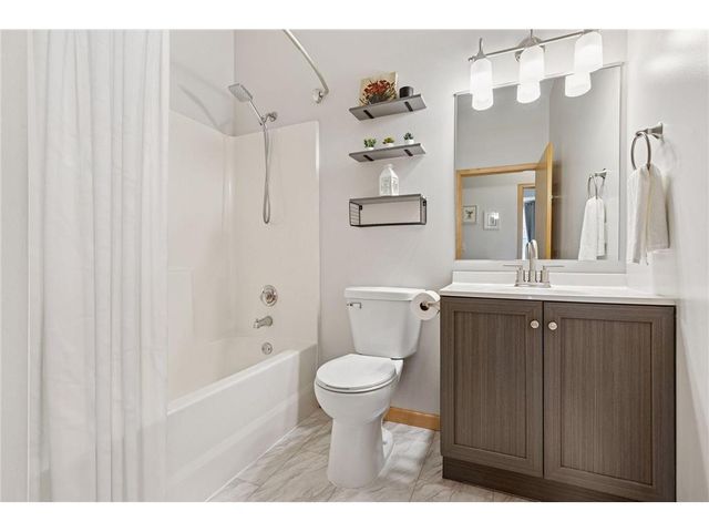 3310 Nicollet Avenue 102, Minneapolis, MN 55408