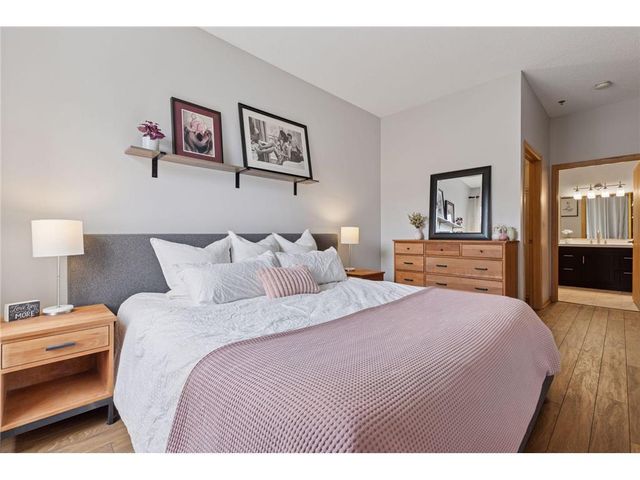 3310 Nicollet Avenue 102, Minneapolis, MN 55408