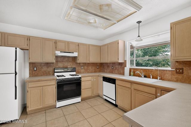 753 Scenic View Drive, Las Cruces, NM 88011