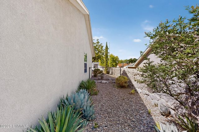 753 Scenic View Drive, Las Cruces, NM 88011