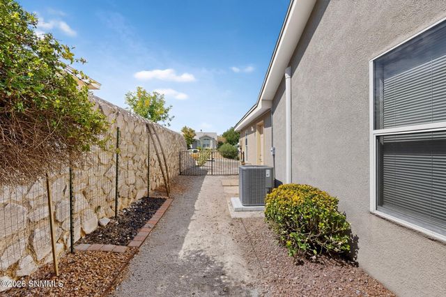 753 Scenic View Drive, Las Cruces, NM 88011