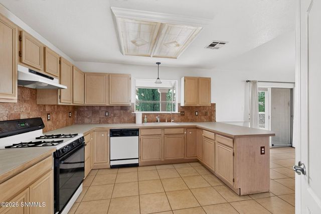 753 Scenic View Drive, Las Cruces, NM 88011