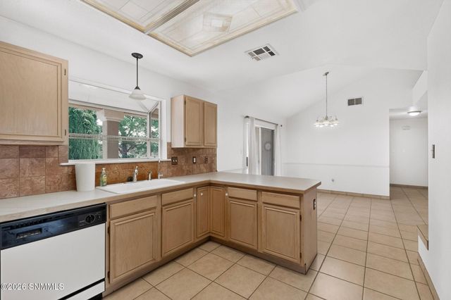 753 Scenic View Drive, Las Cruces, NM 88011