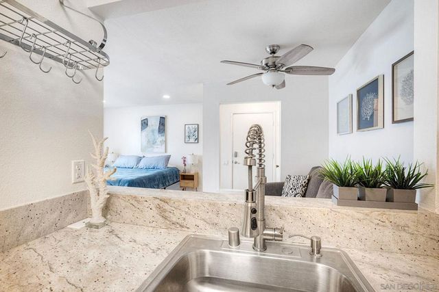 1337 Caminito Gabaldon H, San Diego, CA 92108