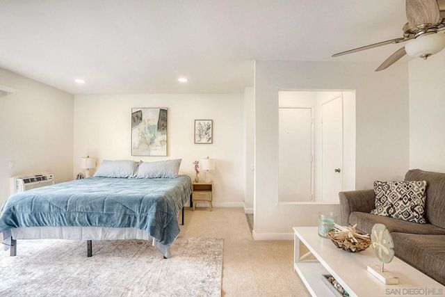 1337 Caminito Gabaldon H, San Diego, CA 92108