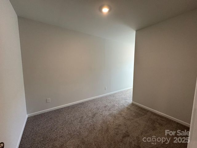 7013 Alpharetta Street 22, Charlotte, NC 28216