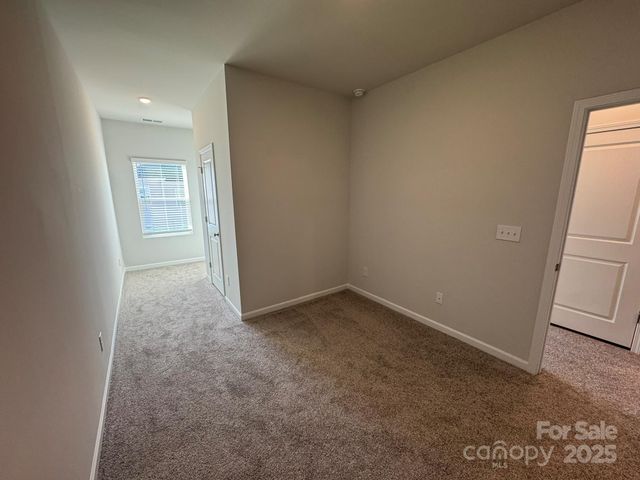 7013 Alpharetta Street 22, Charlotte, NC 28216