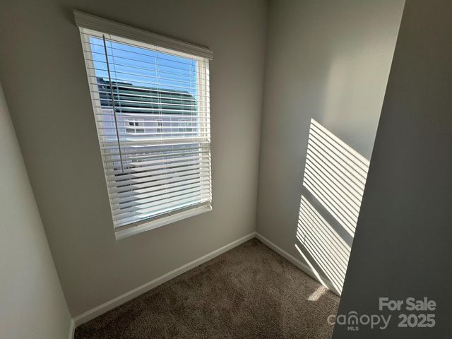 7013 Alpharetta Street 22, Charlotte, NC 28216