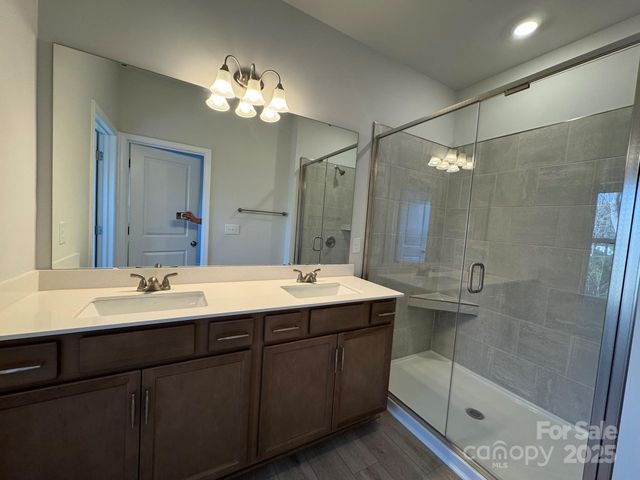 7013 Alpharetta Street 22, Charlotte, NC 28216