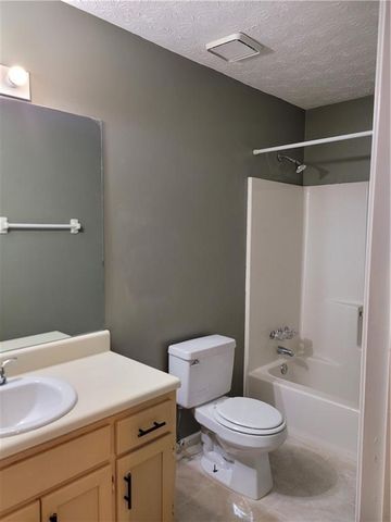 682 Monticello Lane, Mcdonough, GA 30253